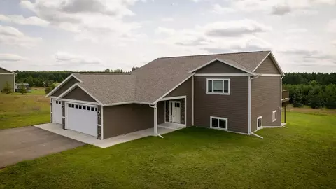 1320 Whiting Rd NW #37, Bemidji, MN 56601
