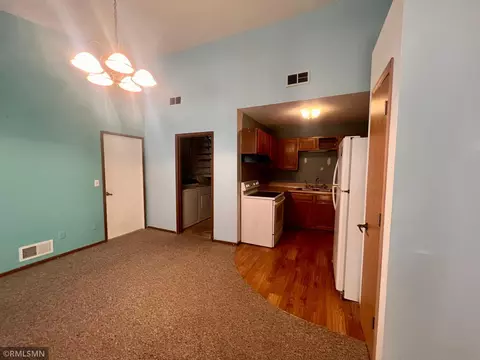 3829 Heather Dr, Eagan, MN 55122 photo 6