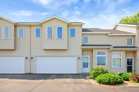 822 1st St NW, New Prague, MN 56071