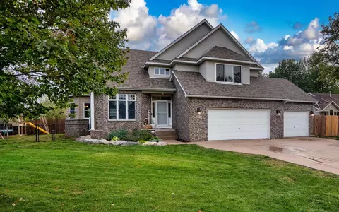 6179 384th Ln, North Branch, MN 55056