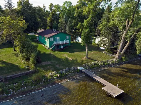 27228 Little Floyd Lake Rd, Detroit Lakes, MN 56501