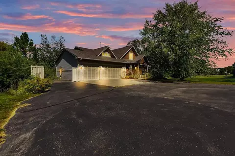 w12160 742nd Avenue, River Falls, WI 54022