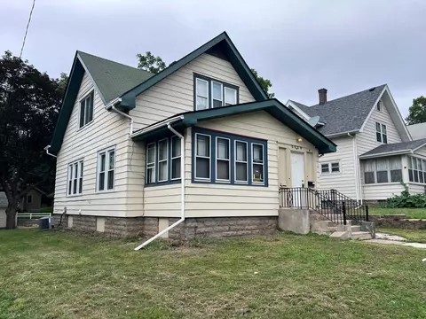 3339 Bryant Ave N, Minneapolis, MN 55412