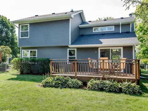 1065 Kettle Creek Rd, Eagan, MN 55123 photo 23