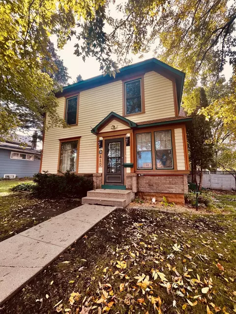 210 1st Ave SE, Glenwood, MN 56334