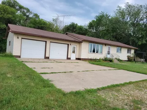 38921 310th St, Hancock, MN 56244