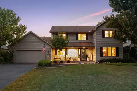 5605 Alameda St, Shoreview, MN 55126
