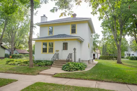 821 14th Ave S, Saint Cloud, MN 56301