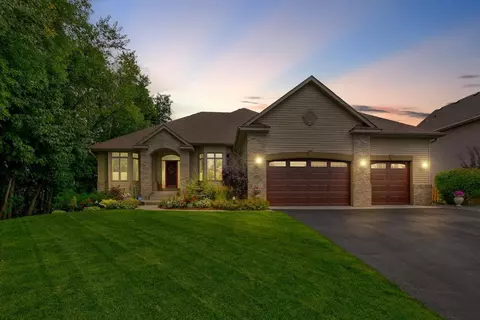 5033 200th St N, Forest Lake, MN 55025