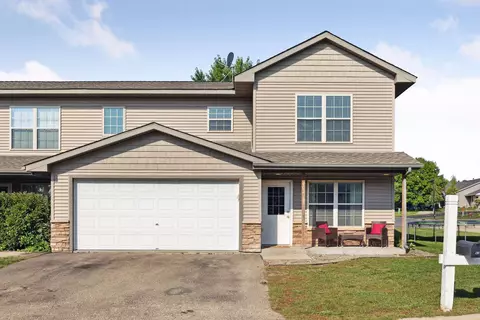 402 Sierra Pl, Roberts, WI 54023