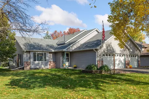 18897 Englewood Ct, Farmington, MN 55024