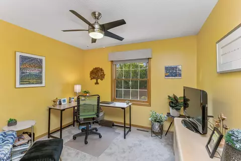 680 Oxford Rd, Eagan, MN 55123 photo 18