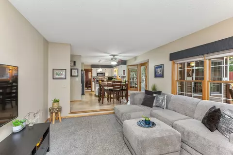680 Oxford Rd, Eagan, MN 55123 photo 11