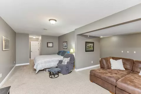 680 Oxford Rd, Eagan, MN 55123 photo 25