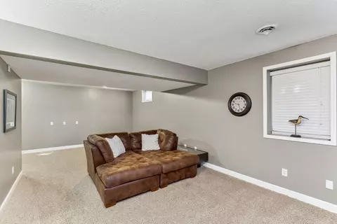 680 Oxford Rd, Eagan, MN 55123 photo 24