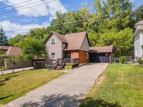 2503 15th St SE, Rochester, MN 55904