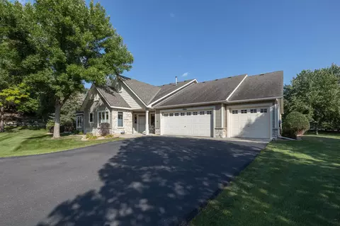 8966 Stonebrooke Trl, Woodbury, MN 55125