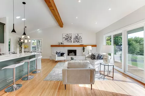 6221 Hillside Rd, Edina, MN 55436