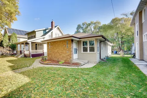 1824 Irving Ave N, Minneapolis, MN 55411