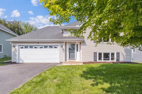 4919 Arrowood Ln N, Plymouth, MN 55442