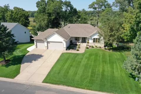 6096 259th St, Wyoming, MN 55092