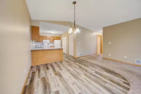 2415 Cornell Dr, Faribault, MN 55021 photo 9