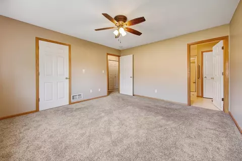 2415 Cornell Dr, Faribault, MN 55021 photo 23