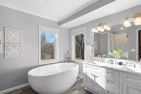 4759 Cypress Pt, Eagan, MN 55123 photo 17