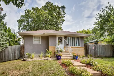 1526 Winchell St, Saint Paul, MN 55106