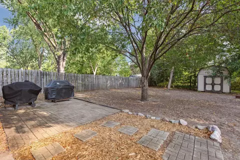 1460 E Old Shakopee Cir, Bloomington, MN 55425 photo 26