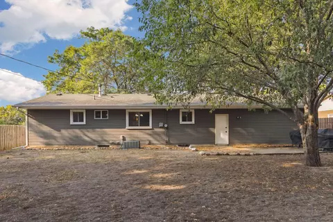 1460 E Old Shakopee Cir, Bloomington, MN 55425 photo 25