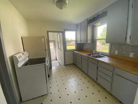 133 N Gaulke St, Appleton, MN 56208 photo 6