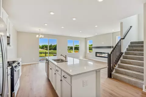 13571 Pine Dr, Rogers, MN 55374
