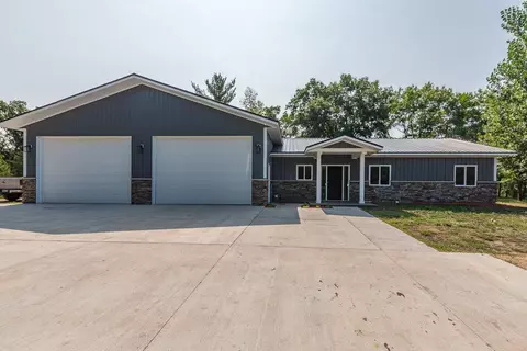1759 Hummingbird Cir, Fort Ripley, MN 56449