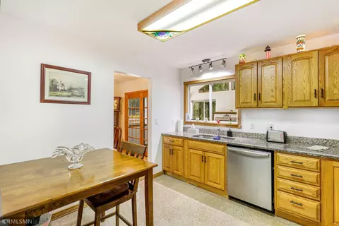 1725 Walnut Cir, Eagan, MN 55122 photo 8
