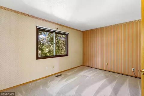 1725 Walnut Cir, Eagan, MN 55122 photo 14