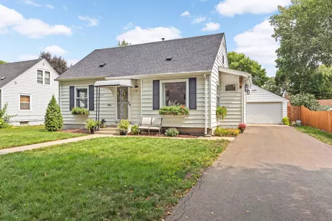 5645 35th Ave S, Minneapolis, MN 55417