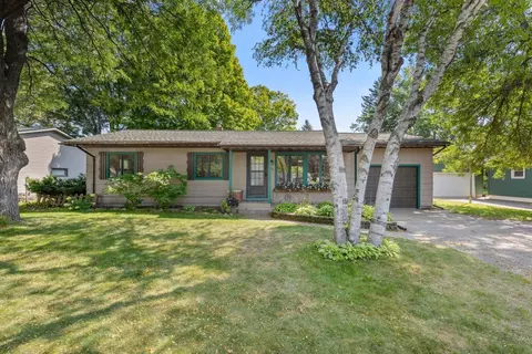 756 Southfork Dr, River Falls, WI 54022