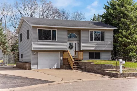 7622 Aldrich Cir N, Brooklyn Park, MN 55444