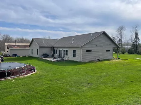 5570 Triplett Rd, Floodwood, MN 55736