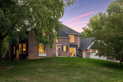 5228 Larada Ln, Edina, MN 55436