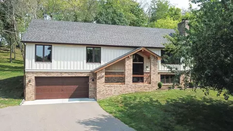 3621 Westmark Dr, Minnetonka, MN 55345