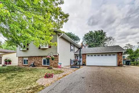 15732 Heywood Way, Apple Valley, MN 55124
