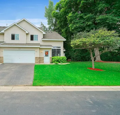 5453 Fawn Meadow Curv SE, Prior Lake, MN 55372