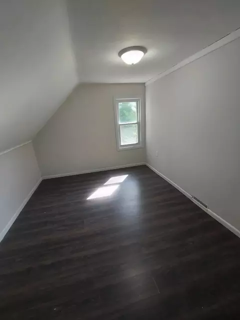 204 E Michigan Ave, Gilbert, MN 55741 photo 27
