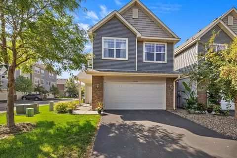 12201 River Valley Dr, Burnsville, MN 55337