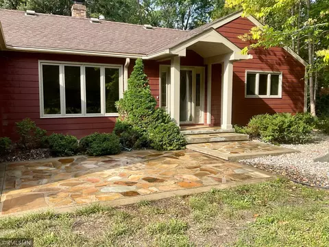 6180 Chaska Rd, Shorewood, MN 55331