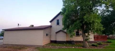 108 Westfall St, Beardsley, MN 56211 photo 2