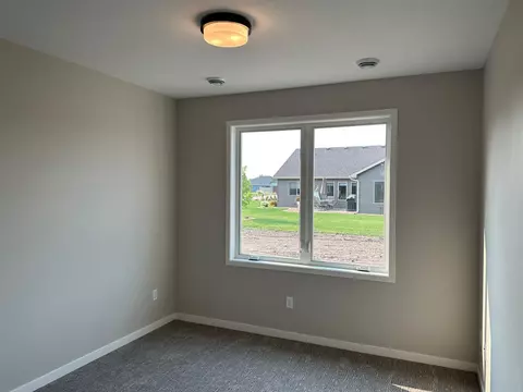 1806 Grove Loop, Saint Cloud, MN 56303 photo 10