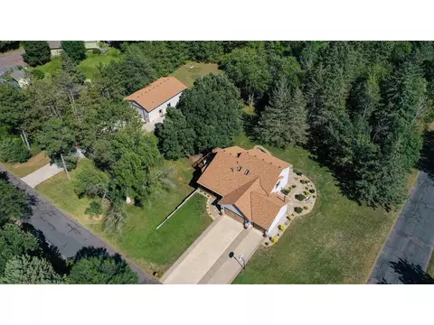 17473 Xenia St NW, Andover, MN 55304